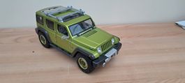 Metall-Jeep-Modell 1:18, guter Zustand