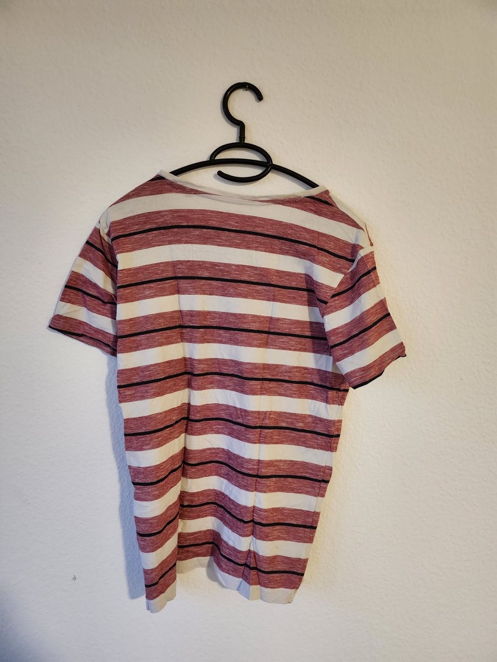 T-Shirts: Clockhouse Regular Fit T Shirt – Gebraucht aus Gams von tischi97 2