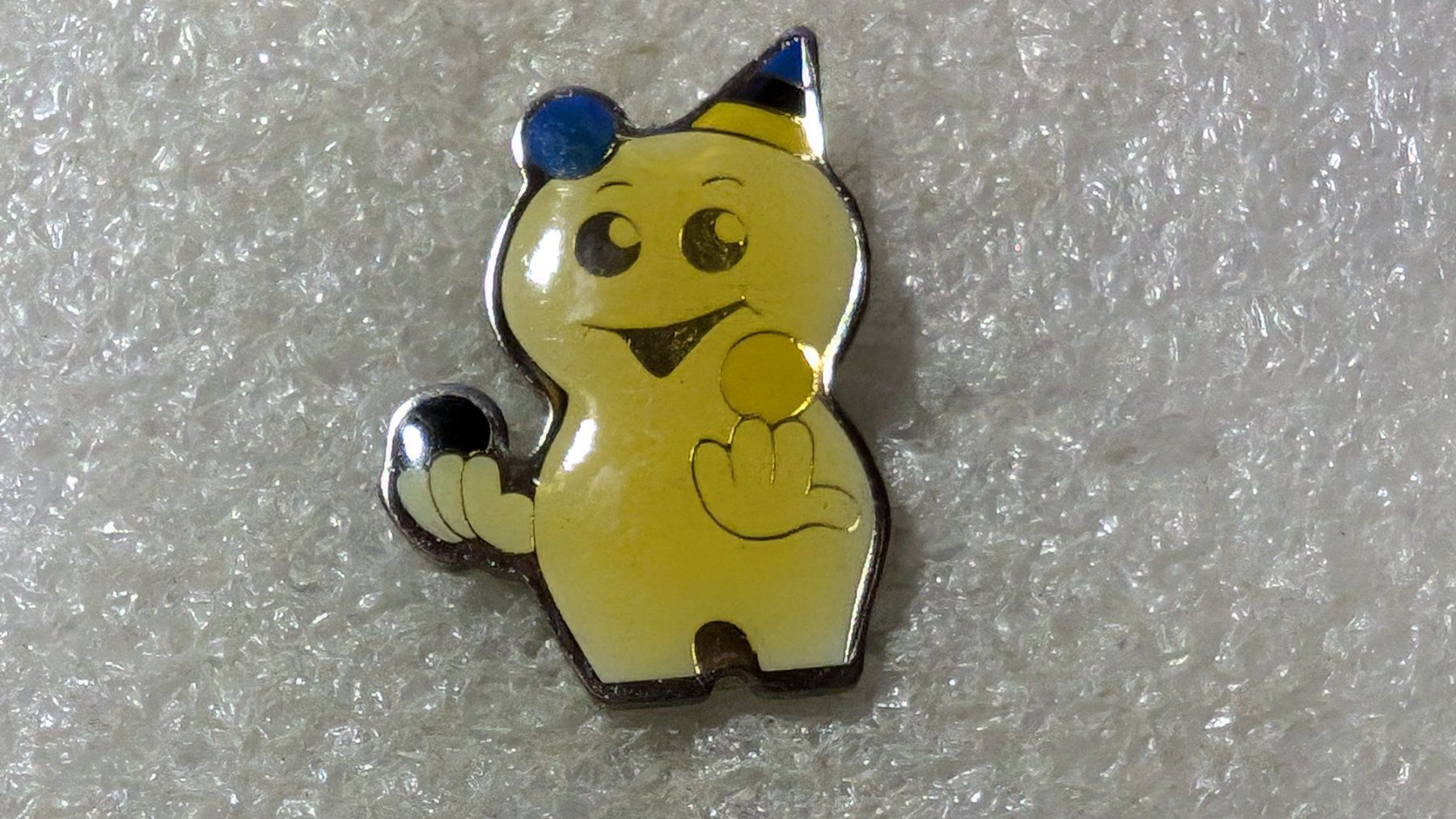 Placchette & Badge: Ansteckpin 167: Maga Bio – Usato da Oppligen venduto da Pin-Fall-Shop