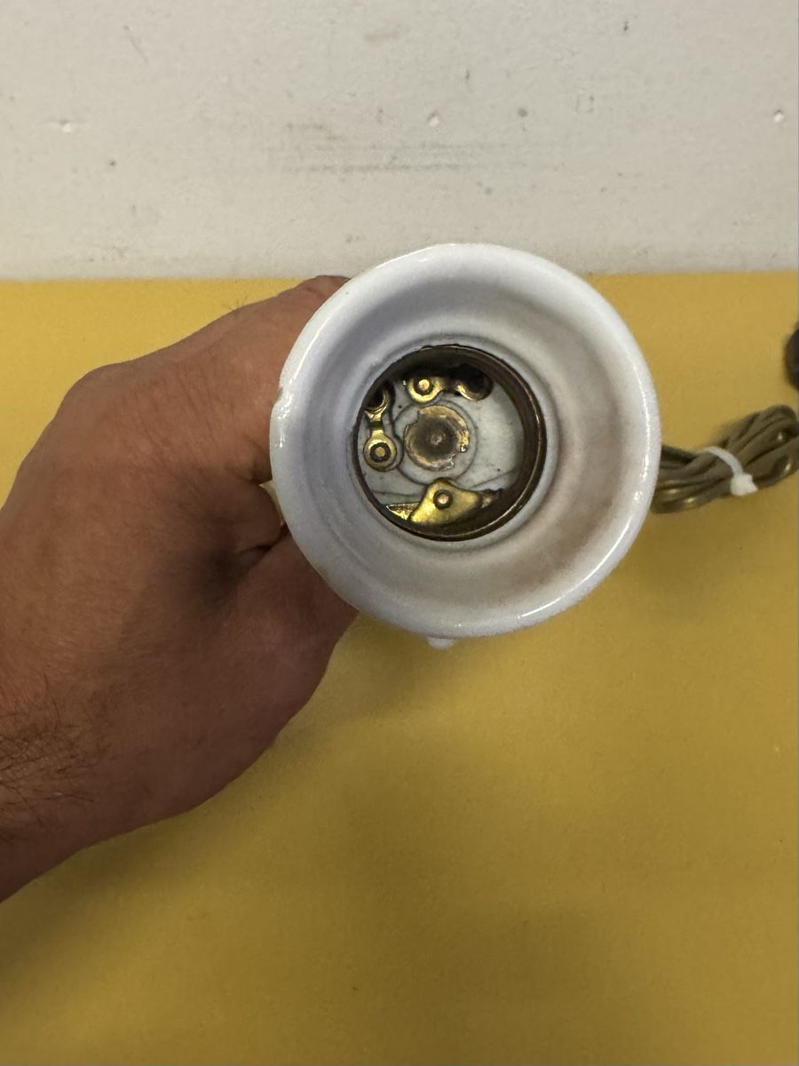 Lampen: Alte Messing Lampe  – Gebraucht aus Schlieren von Freundlich02 4