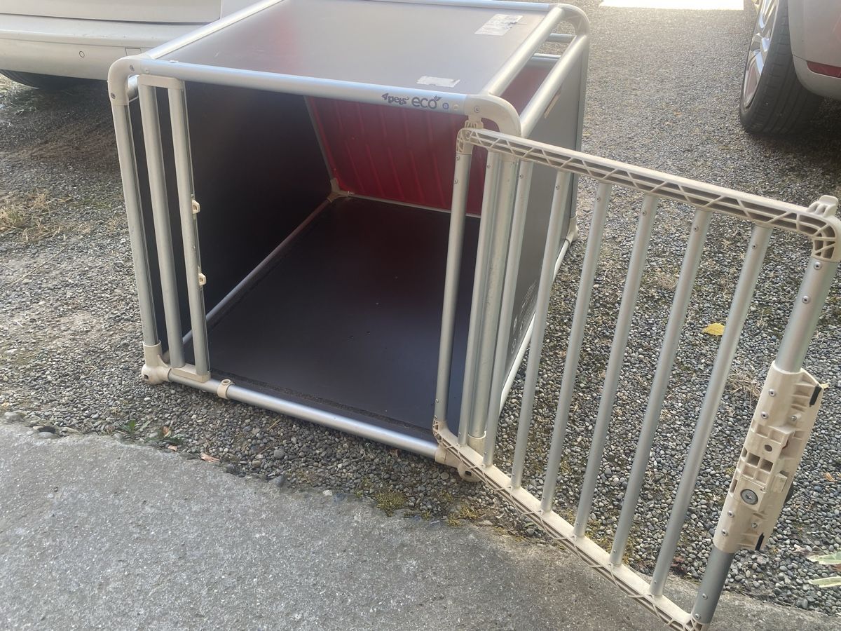 Cucce & Letti: Hundebox ECO 4 – Usato da Adlikon venduto da lol_76g2 1