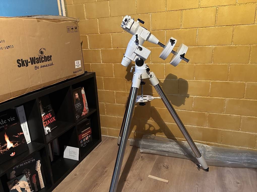 Telescopi: Télescope Skywatcher 200/1000 eq 5 – Usato da Prêles venduto da NLeBrun9501 2