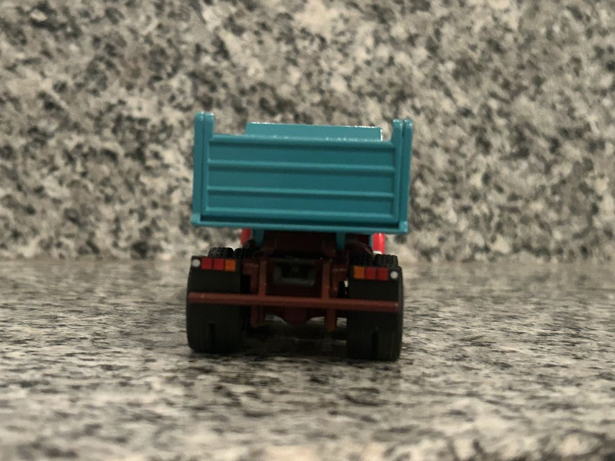 Modellbausätze & Standmodelle: Mercedes Kipper, 1:50 – Gebraucht aus Horw von Tigercat635 3