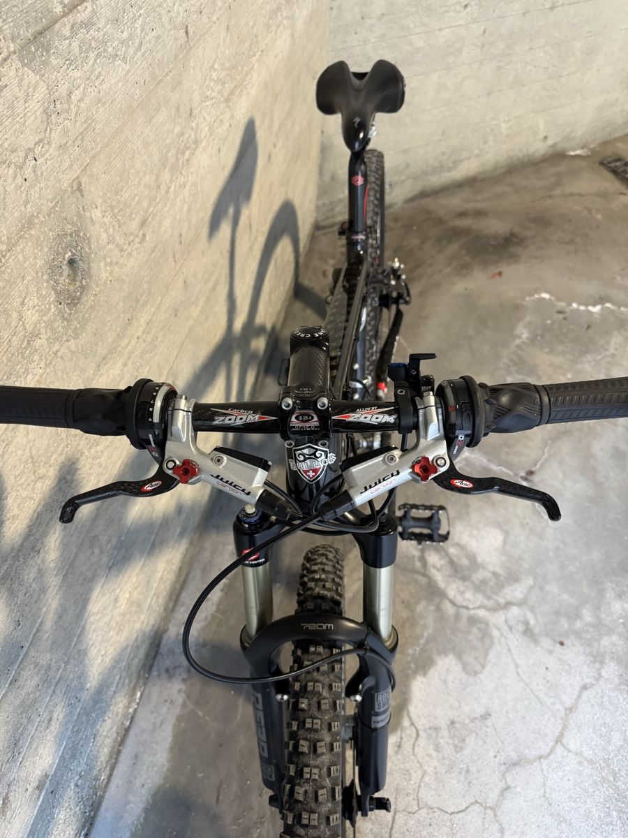 Biciclette: MTB Bullok Team Racing M – Usato da schluein venduto da patisaxo 2