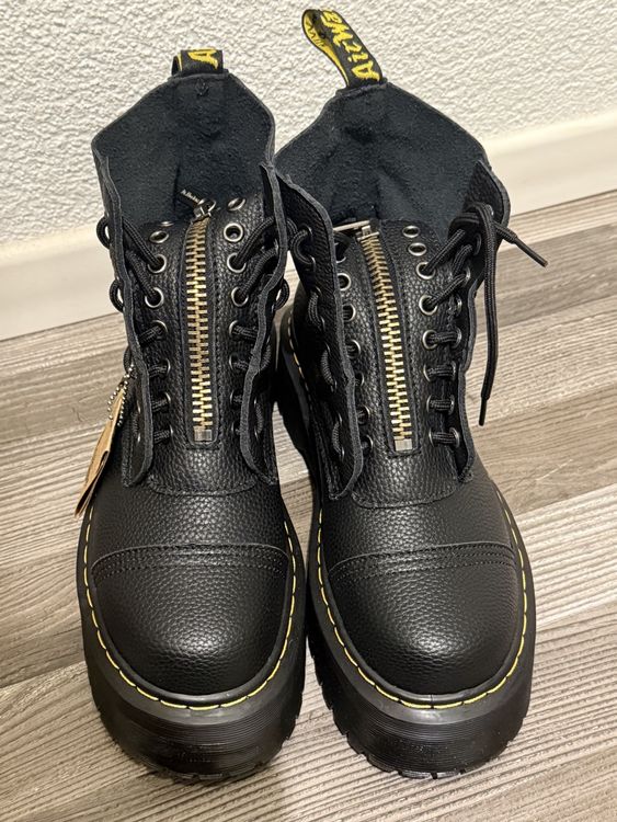 Bottes à lacets | Dr Martens | Rose | 40860650 1460 J | Livraison gratuite | chaussures et mode