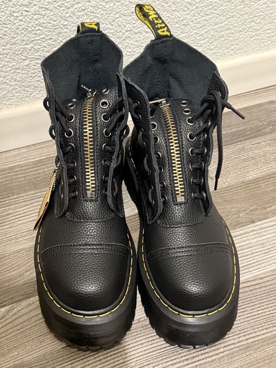 Dr. Martens Chaussures femmes: Bottes à lacets 'Sinclair' Dr. Martens – Neuf (Voir description) à Monthey par Joseph-29
