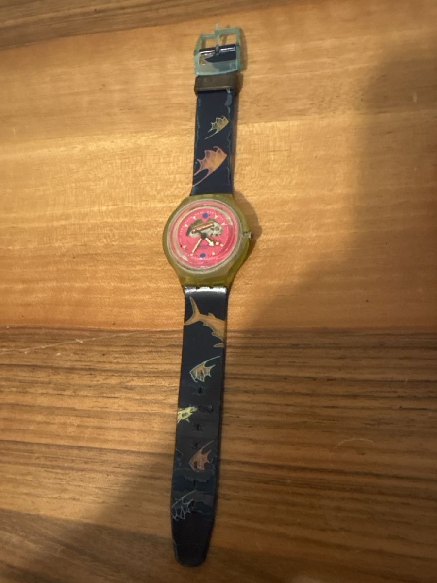 Swatch Orologi: Swatch Uhr mit Fischen dunkelblau alt – Usato da st.gallen venduto da Garagen_Verkauf