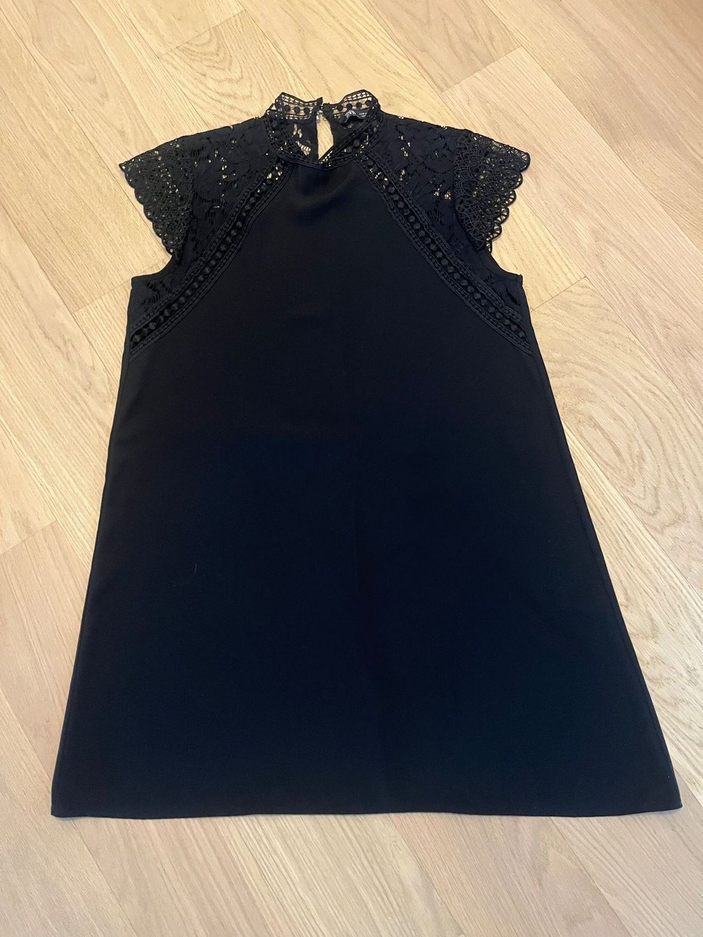 Zara Vestiti: Zara Kleid, Grösse M – Usato da Bonstetten venduto da Savannah7