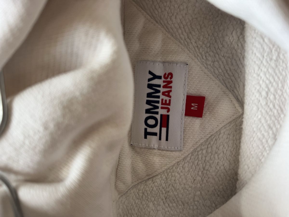 Tommy Hilfiger Maglioni & Felpe: Hoodie Tommy Hilfiger white – Nuovo (secondo la descrizione) da Villars-Ste-Croix venduto da Maaaat 3