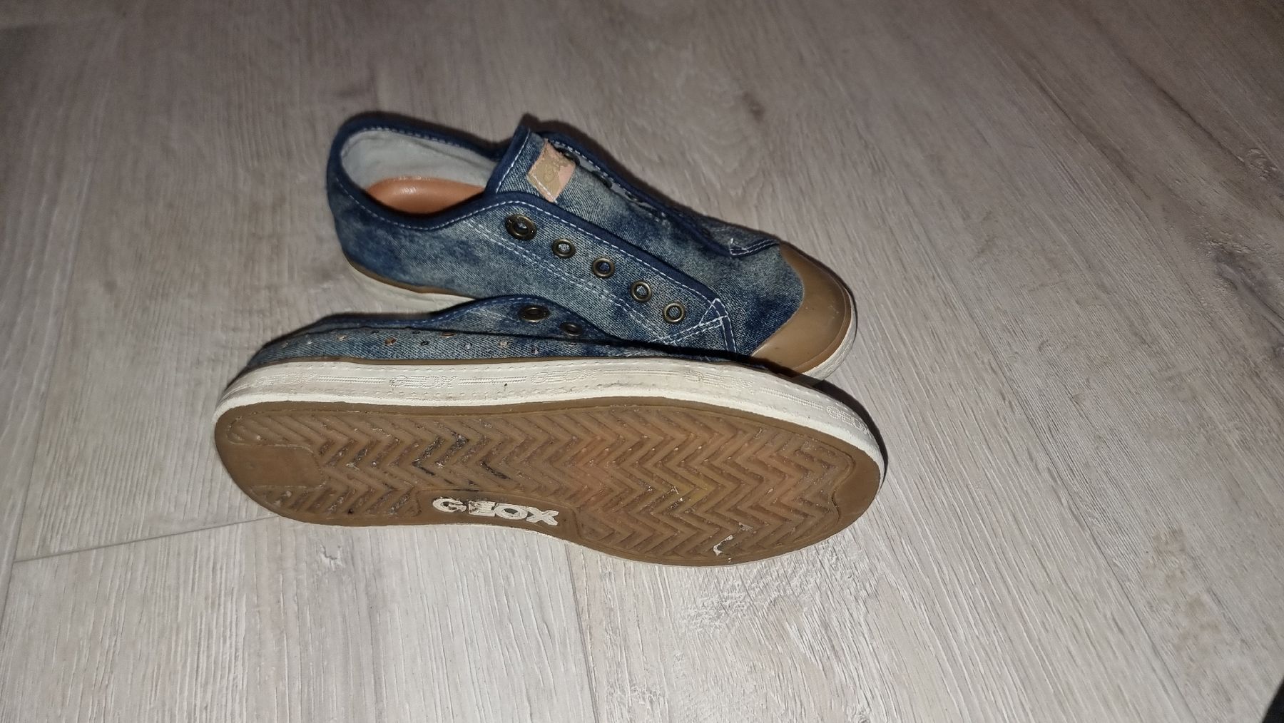 Geox Schuhe für Jungen: Sneaker von GEOX, Grösse 34  – Gebraucht aus Wigoltingen von Zuckerfee84 2