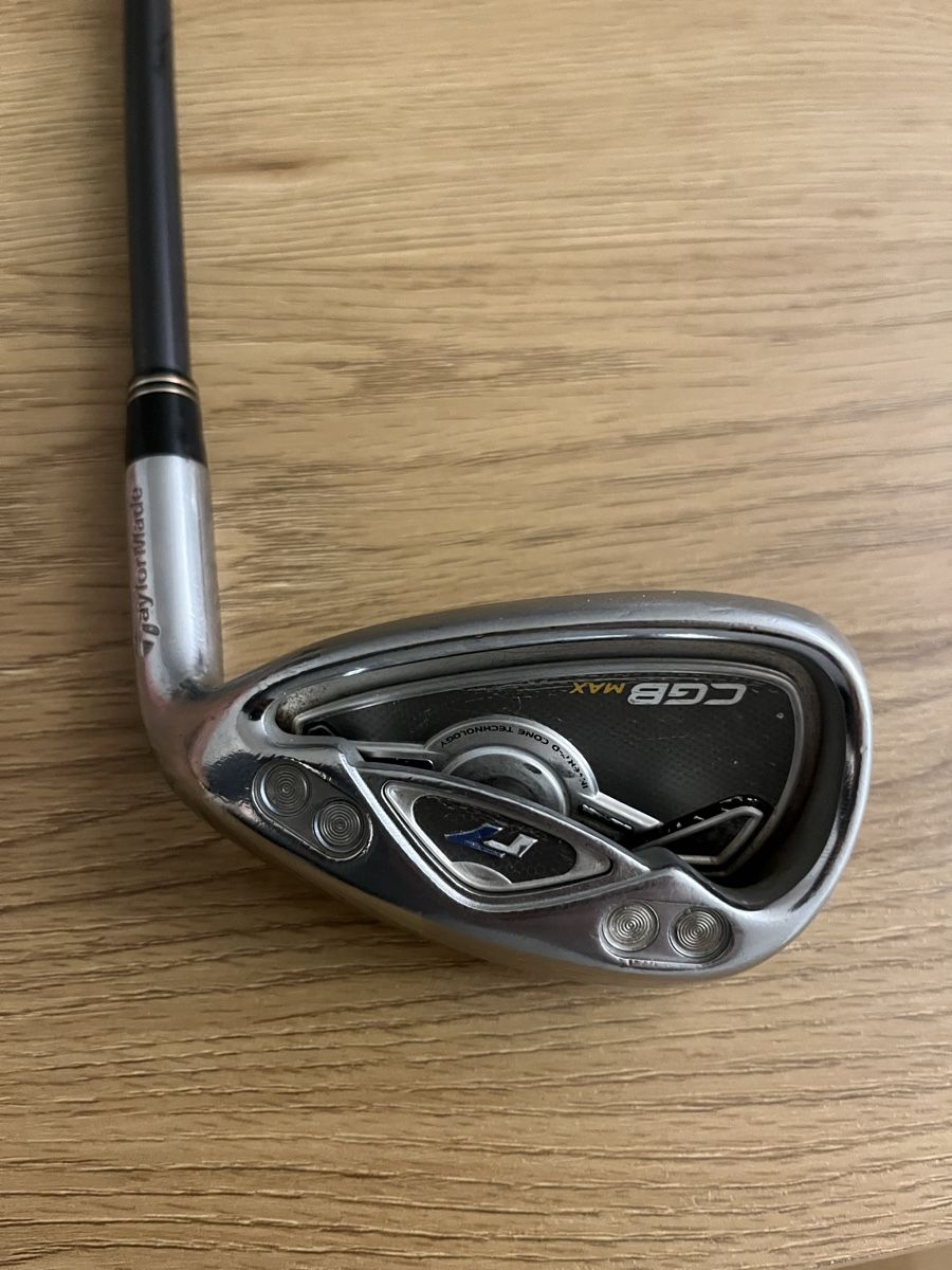 Taylor Made Mazze & Set: Pitching Wedge Taylormade, Flex L Graphite, neuer Griff – Usato da Greifensee venduto da UH-R 3