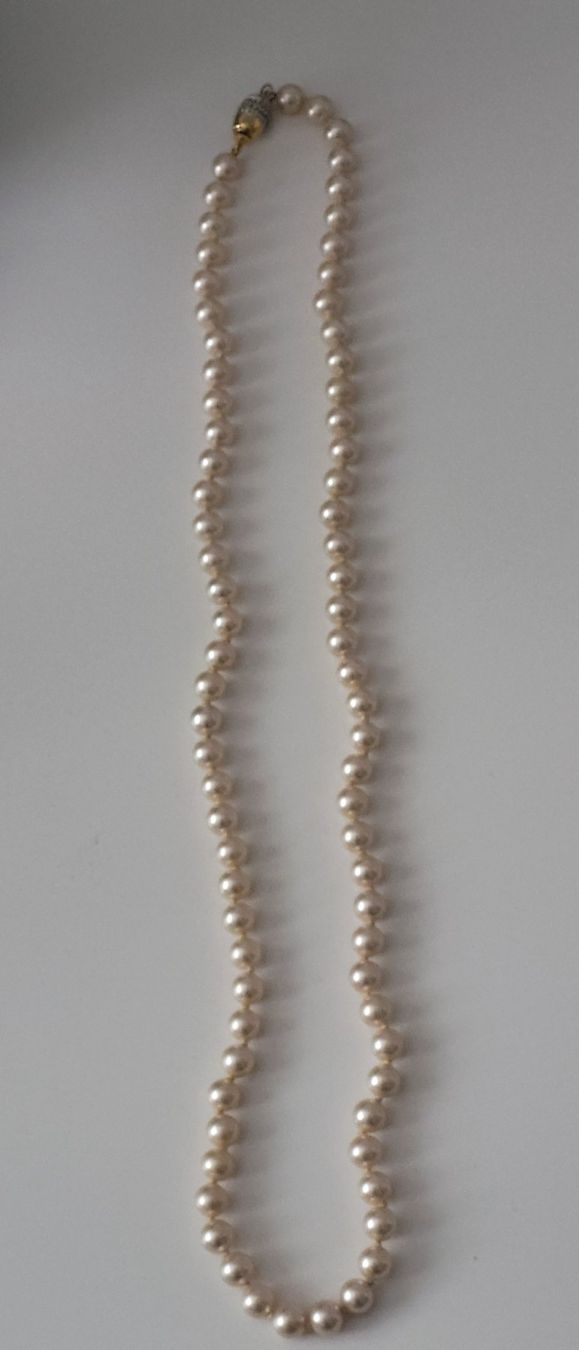 Catenine: Perlenkette + Ohrenclips - Mallorquinische Imitationsperlen – Nuovo (secondo la descrizione) da Zürich venduto da Roberto040 2