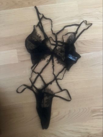 BODY UNGETRAGEN GRÖSSE S