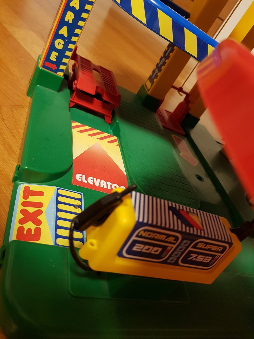 Spielzeuge: Parkhaus – Gebraucht aus Uster von bri_tb66 5