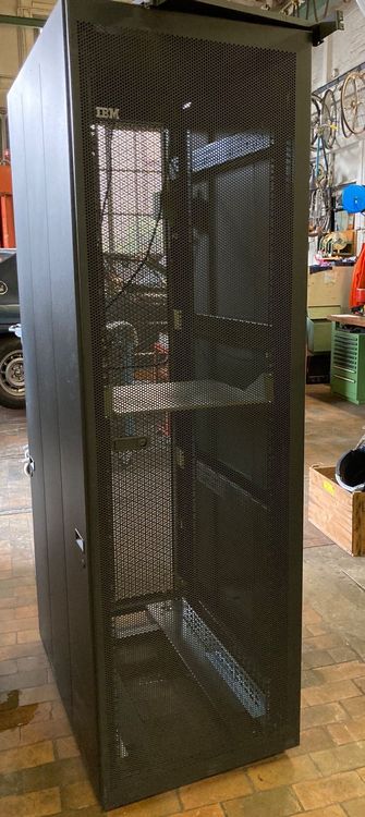IBM Server-Rack 9307-4RX 42U (Gebraucht) in Winterthur für CHF 300 ...