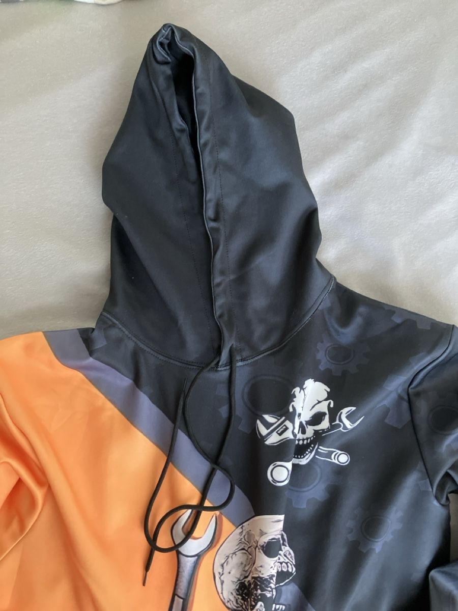 Pulls & Sweat-shirts: Pullover – Neuf (Voir description) à Frauenfeld par Cat- 1