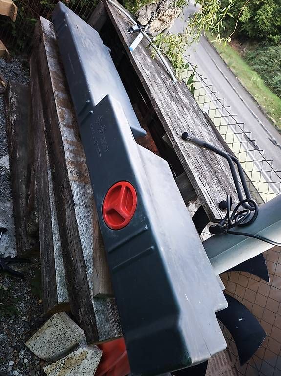 Abreuvoirs & Auges: Frischwassertank/Grauwassertank Neu – D'occasion à Windisch par Elmato1 1