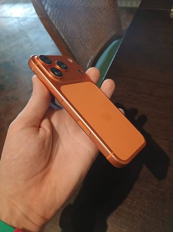 Portables: iPhone 17 pro – D'occasion à Lugano par gre_9lsz
