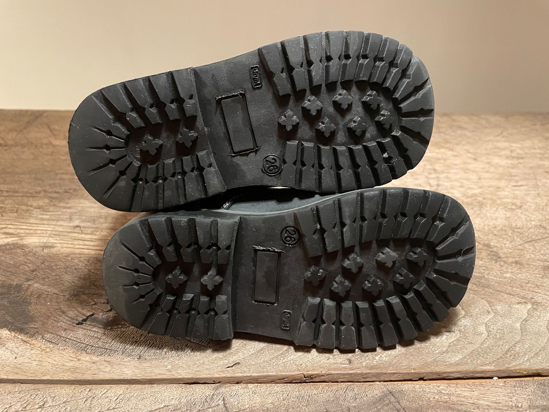 Scarpe per ragazzi: Warme Kinder Winterstiefel Gr. 26, Dunkelblau – Usato da Zuoz venduto da ViRuFu 2