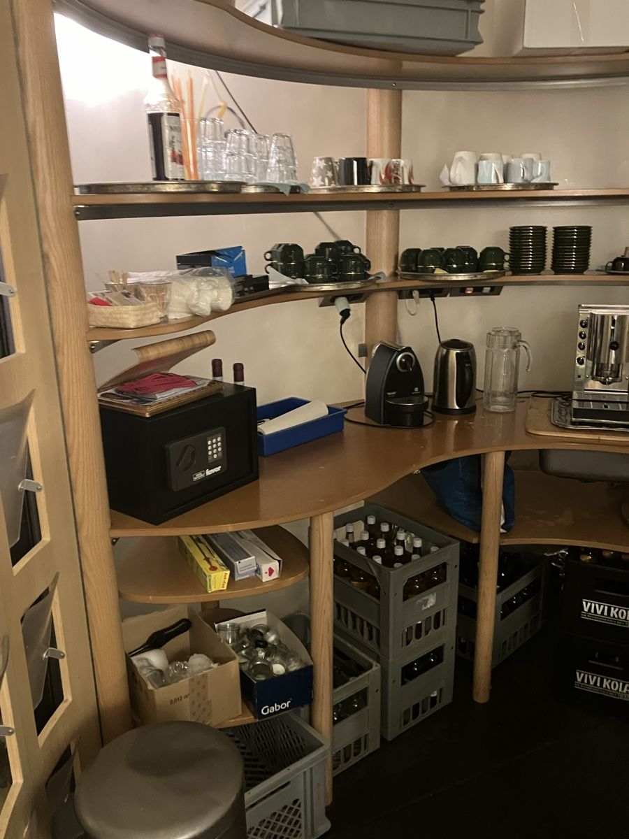 Allestimento di negozi e stand fieristici: Bar Möbel – Usato da Ostermundigen venduto da acc_kw65 3