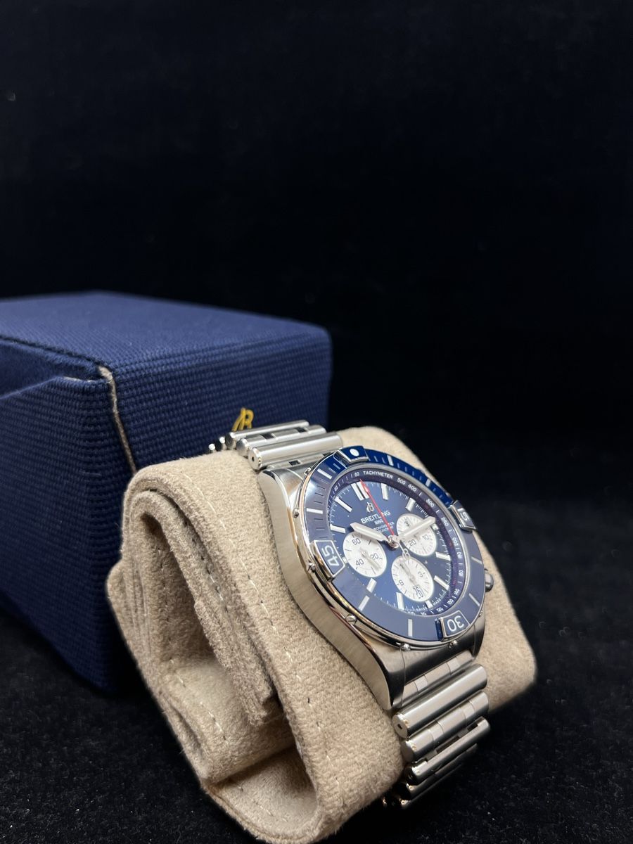 Breitling Orologi: Breitling Chronomat B01 44mm – Usato da Zürich venduto da Centralwatches 1
