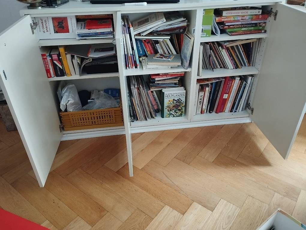 Kommoden: Kommode mit 3 Türen – Gebraucht aus Bern von mar_qrm8 1