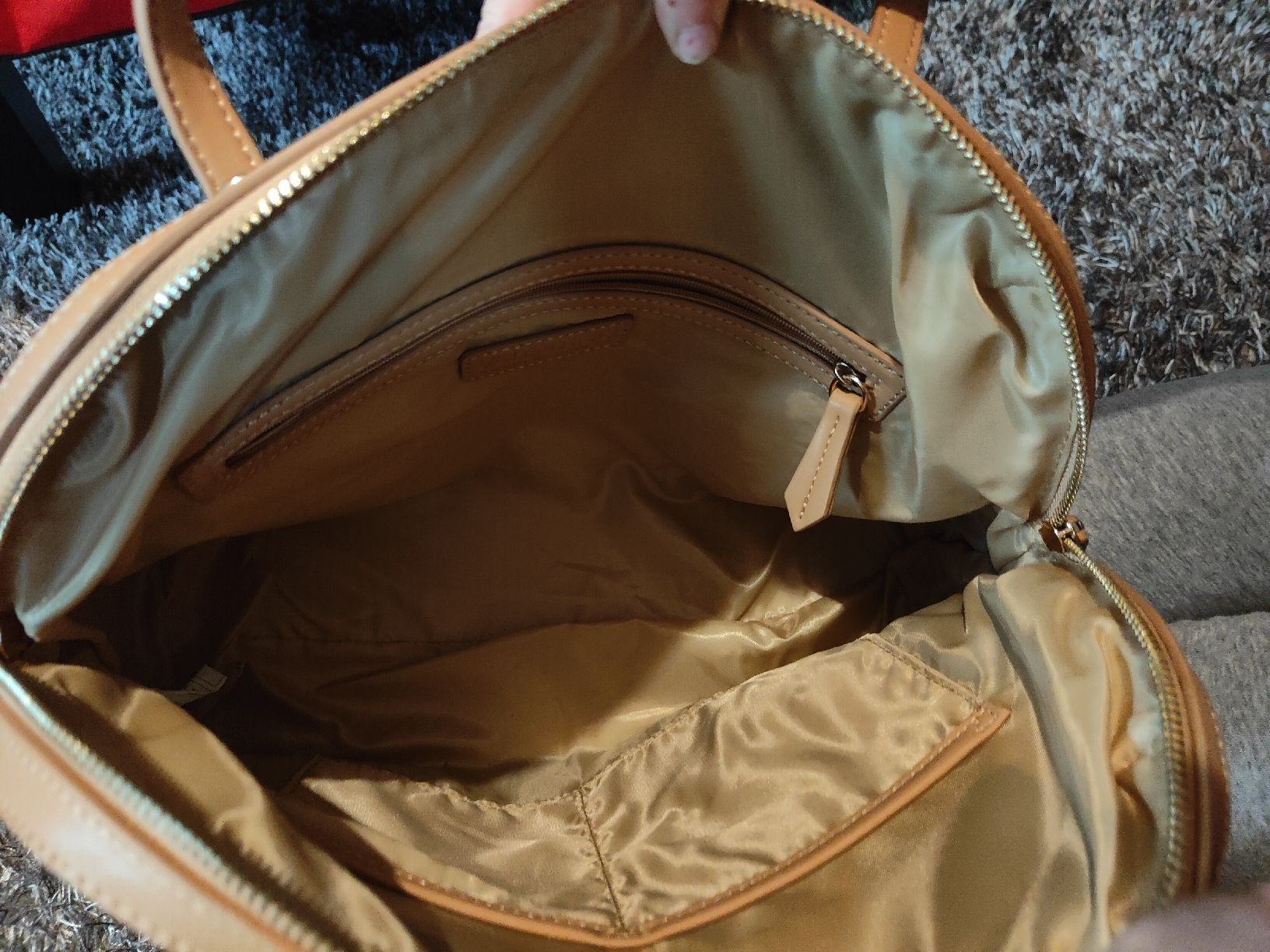 Valentino Sacs femmes: Sac Valentino – Neuf (Voir description) à Prez-vers-Noréaz par MarinAcores89 2