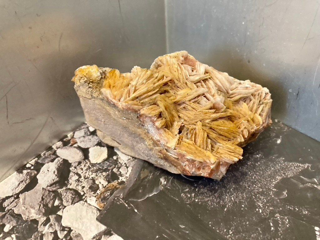 Minerali & Pietre curative: Baryt roh – Nuovo (secondo la descrizione) da Biberist venduto da Steine 1