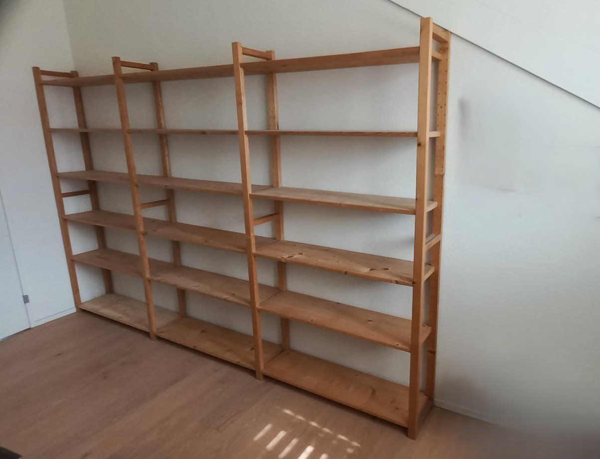 Regale: Büchergestell, zerlegbar – Gebraucht aus Beckenried von Winterabend150
