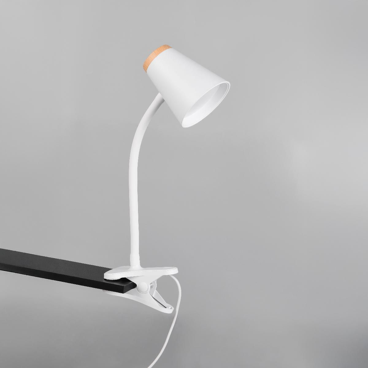 Lampade: LED Klemmleuchte, Flexarm, 33 cm Höhe – Nuovo (secondo la descrizione) da Kreuzlingen venduto da Smart-Light 1