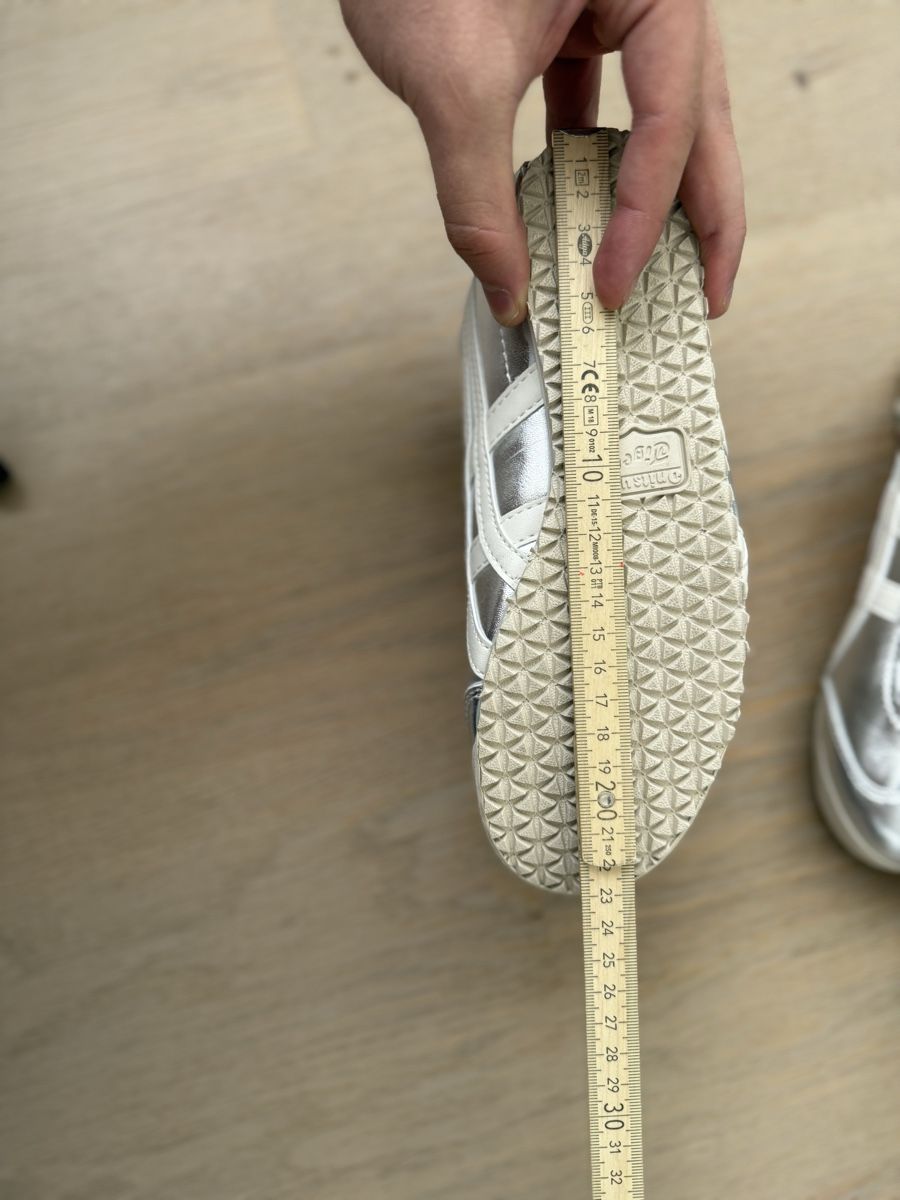 Onitsuka Damenschuhe: Onitsuka Tiger Mexico 66 silber Gr. 37 – Neu (gemäss Beschreibung) aus Allschwil von lor_6cgq 4