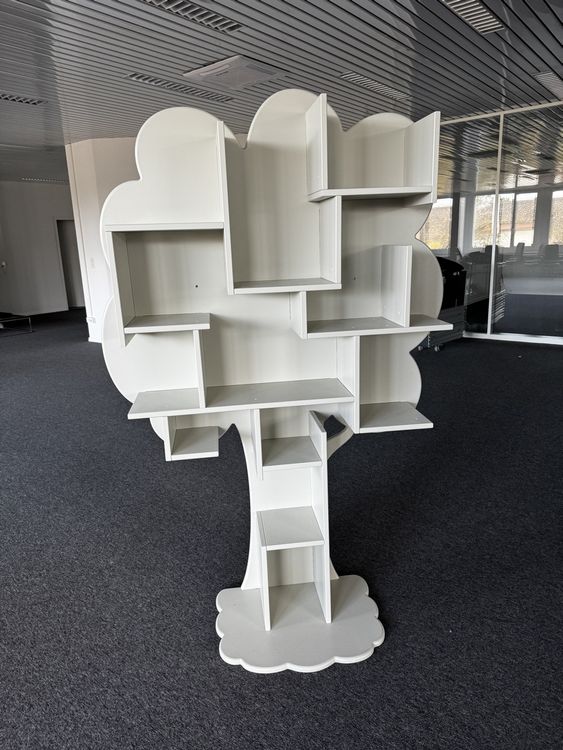 Bücherregal In Baumform Aus Bambus – Platzsparendes Stehregal, 4-8 Ebenen Wählbar