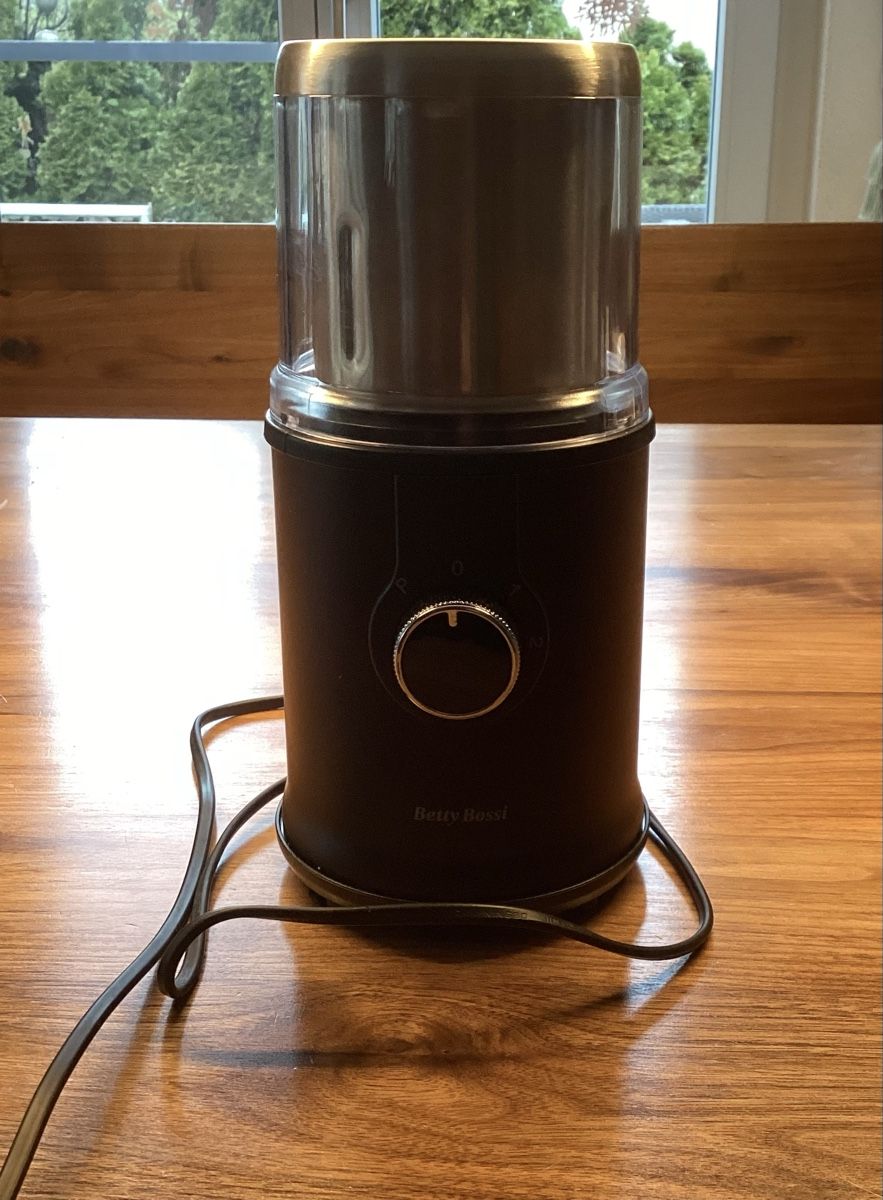 Betty Bossi Elettrodomestici da cucina: Betty Bossi Universalhacker – Usato da Glattfelden venduto da Gid0 3