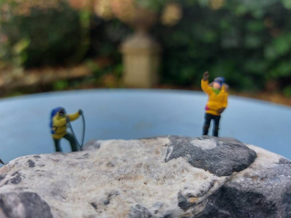 Statuette: Basislager Mont Everest – Usato da Weinfelden venduto da Mustang422 3
