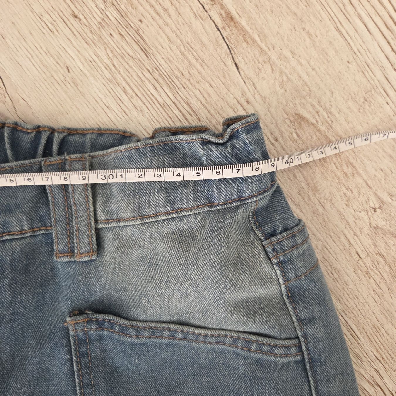 Jeans: Trendige Jeans mit Gummizug - Grösse L - NEU – Nuovo (secondo la descrizione) da Näfels venduto da CH.Kchlineknopf 7