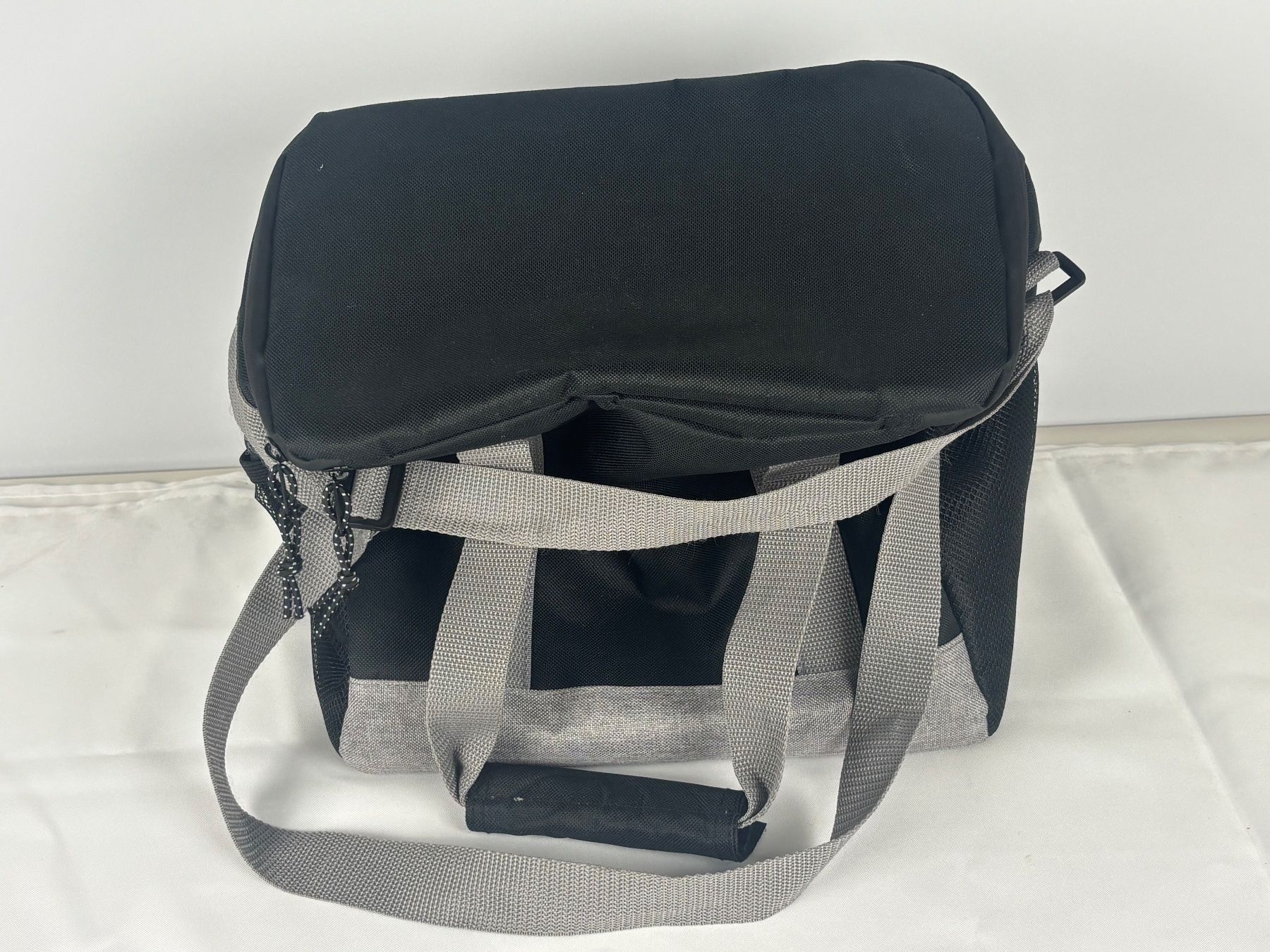 Borse: Esslinger Kühltasche schwarz-grau – Usato da Wettingen venduto da Wendemarket 1
