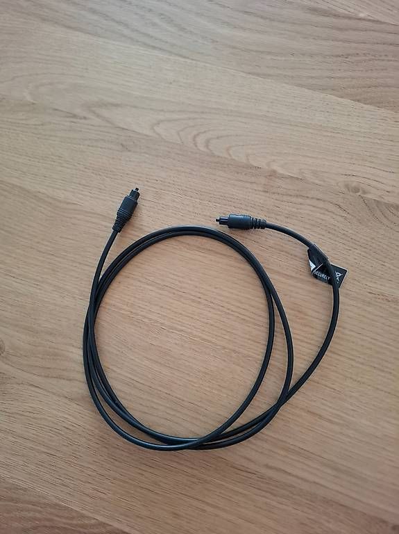Kabel: Optisches Digital-Audiokabel – Gebraucht aus Niederuzwil von Liberatopixel 2