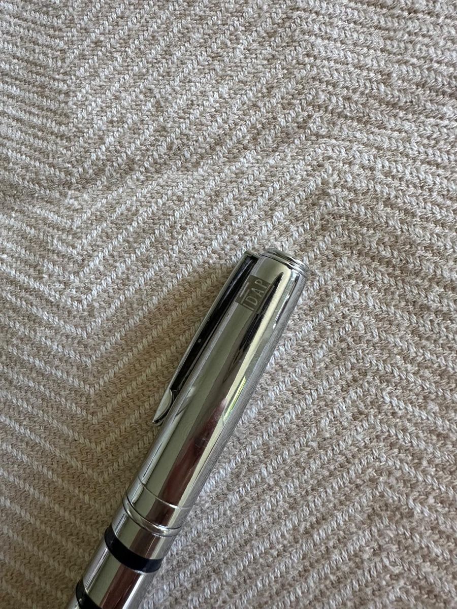Balmain Penna & Evidenziatori: Balmain Stylish Pen, Silver Tone, Excellent Condition – Usato da Zürich venduto da mhm_6rhw 2