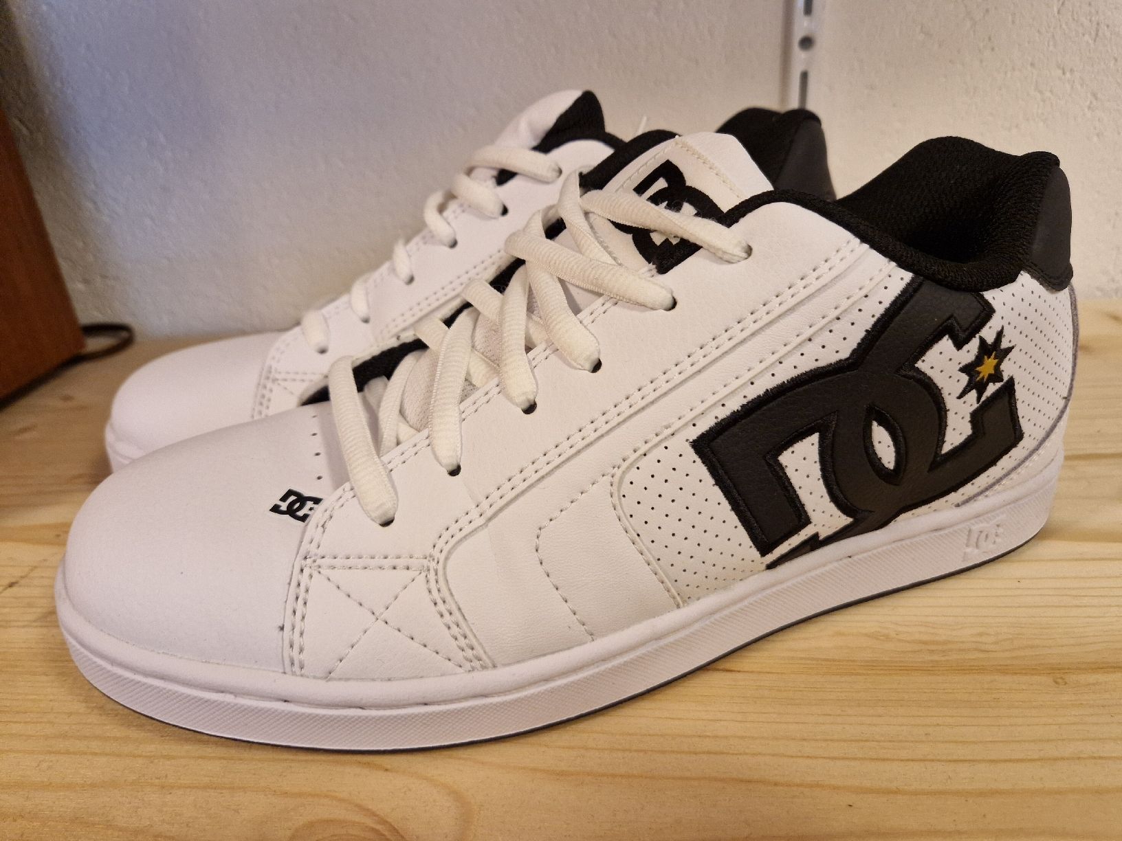 DC shoes Scarpe da uomo: DC Sneakers – Nuovo (secondo la descrizione) da Einsiedeln venduto da Radiofreund