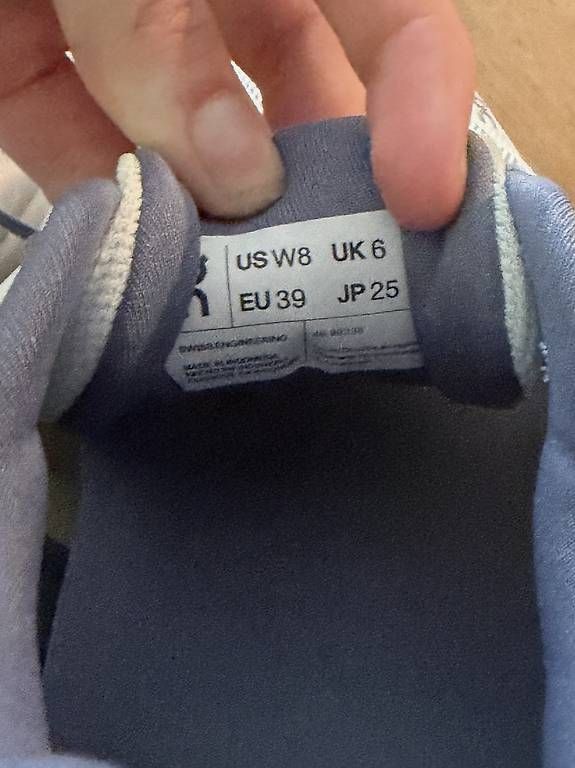 Damenschuhe: On Schuhe Gr.39 – Gebraucht aus Seedorf UR von Lia_mia 2
