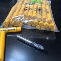 58 Stück Kennametal Kugelkopf Fräser 12mm R6 ca. 18’850.- NP