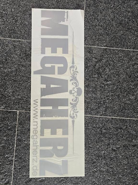 Sticker: Megaherz Aufkleber – Nuovo (secondo la descrizione) da Opfikon venduto da rockqueen666