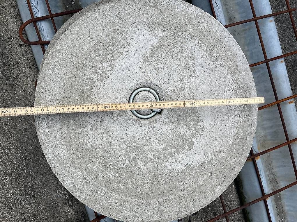 Stagni & Fontane ornamentali: Betondeckel, Deckel, Schachtdeckel, DN 500 – Nuovo (secondo la descrizione) da Oberschrot venduto da baldachin01 1