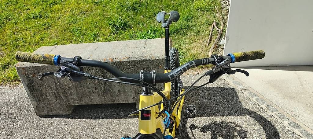 Biciclette: Santa Cruz Megatower CC – Usato da Domat/Ems venduto da tes_5722 2