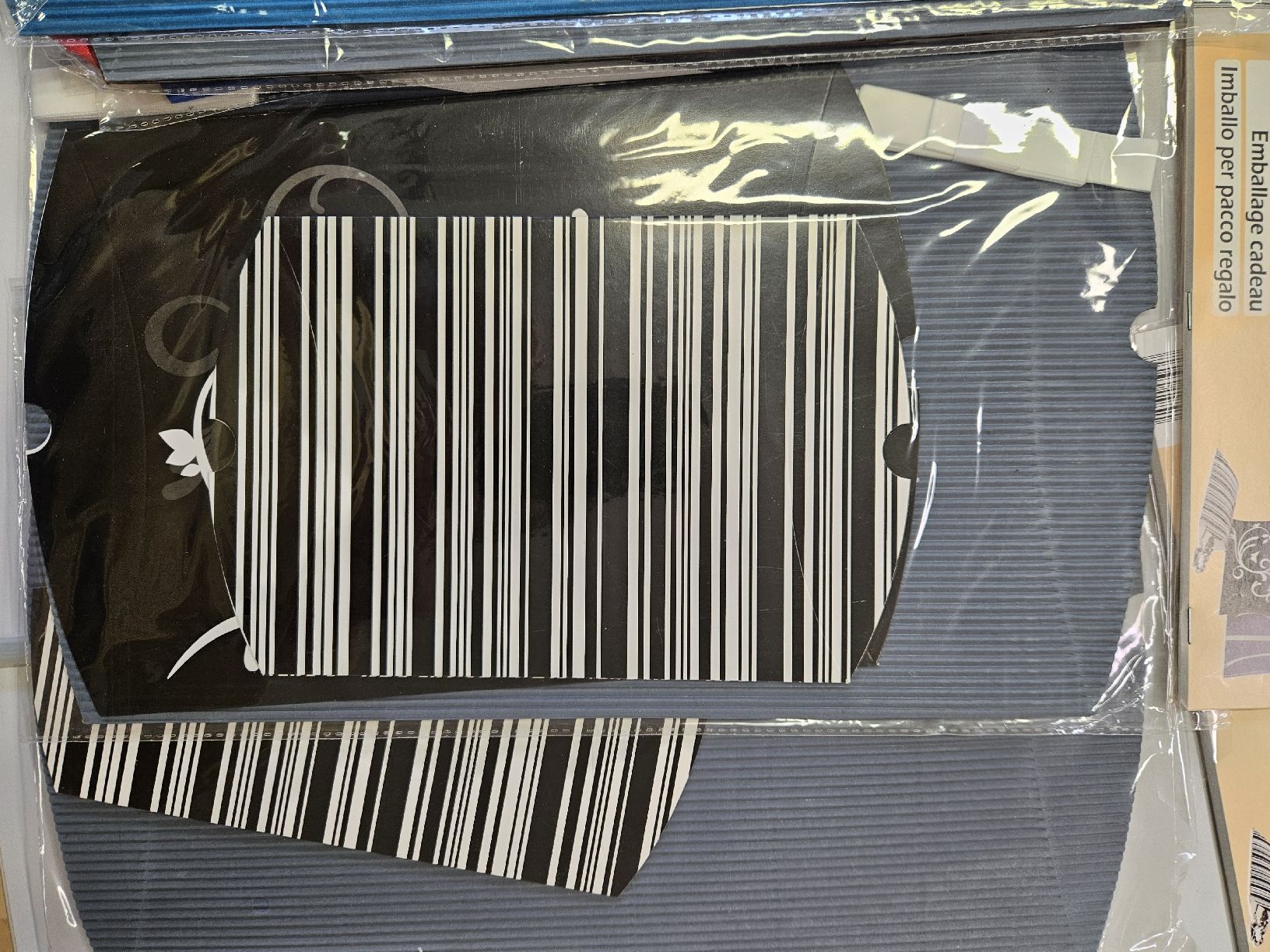Kits de loisir créatif: Geschenkverpackung Set, 3 Grössen – Neuf (Voir description) à Seewen SZ par Ingenbohl 3