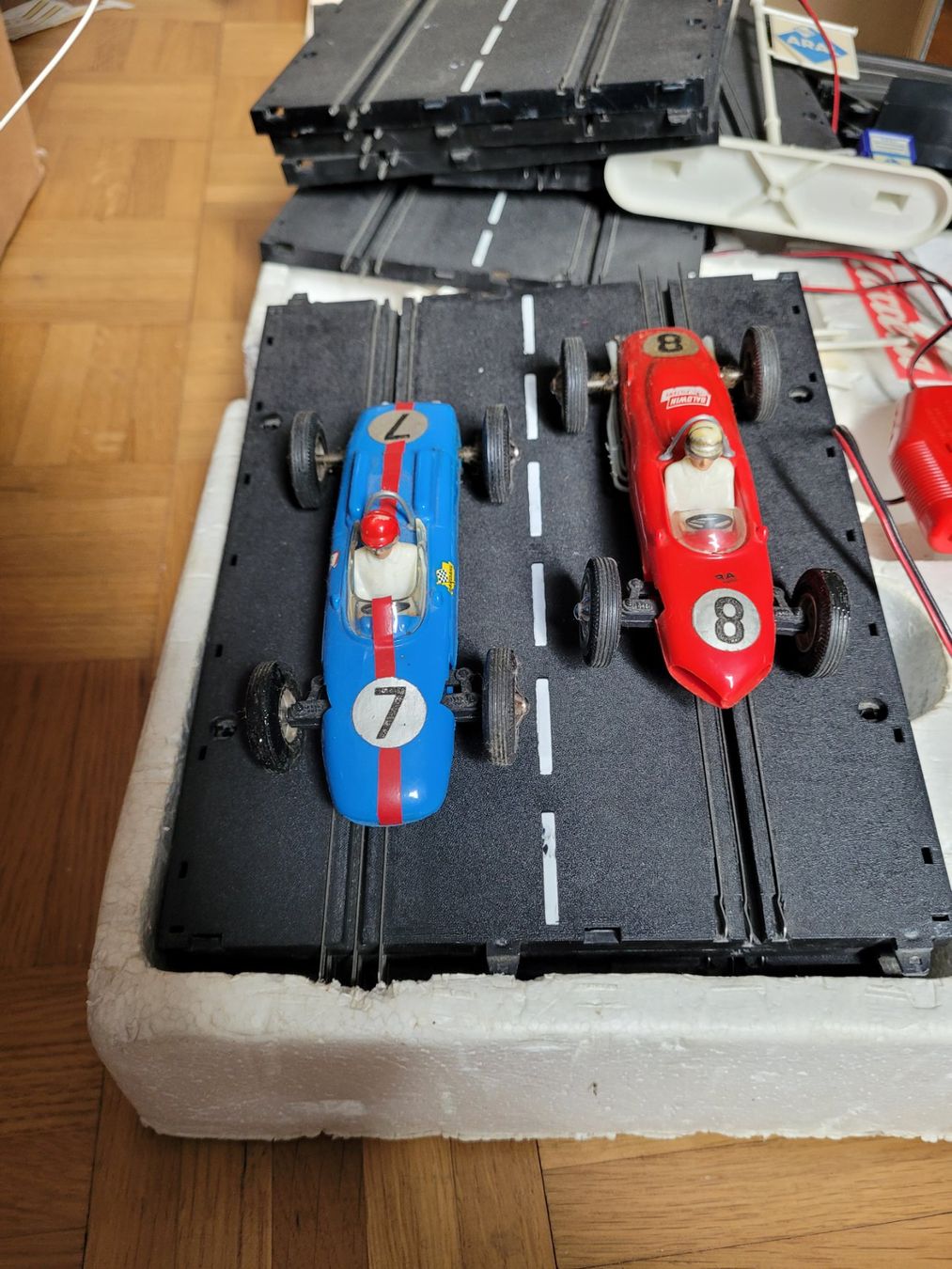 Piste: Circuit de voiture Carrera Vintage – Usato da Epalinges venduto da ormiga