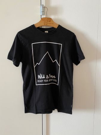 Schwarzes T-Shirt "Wild & Free" Gr.M - Bereit fürs Abente...