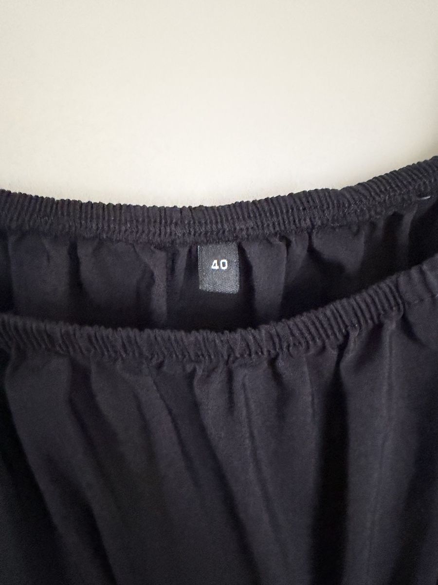 Vestiti: Schwarzes Kleid Grösse 40 Puffärmel smocked Taille – Nuovo (secondo la descrizione) da Zürich venduto da Mss_sen 3