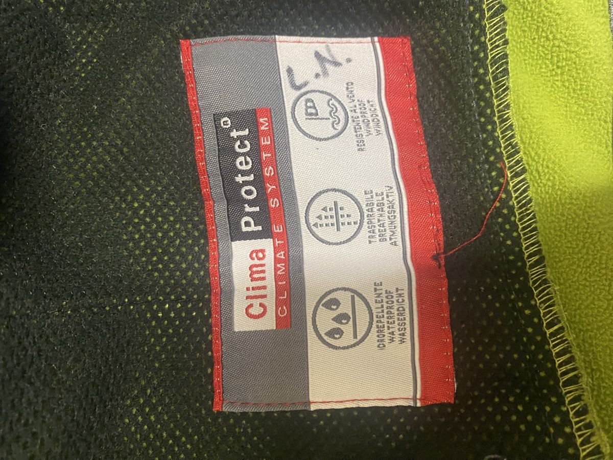 Jacken: CMP Softshelljacke Clima Protect blau Grösse 140 – Gebraucht aus Tägerig von oiluig83 2