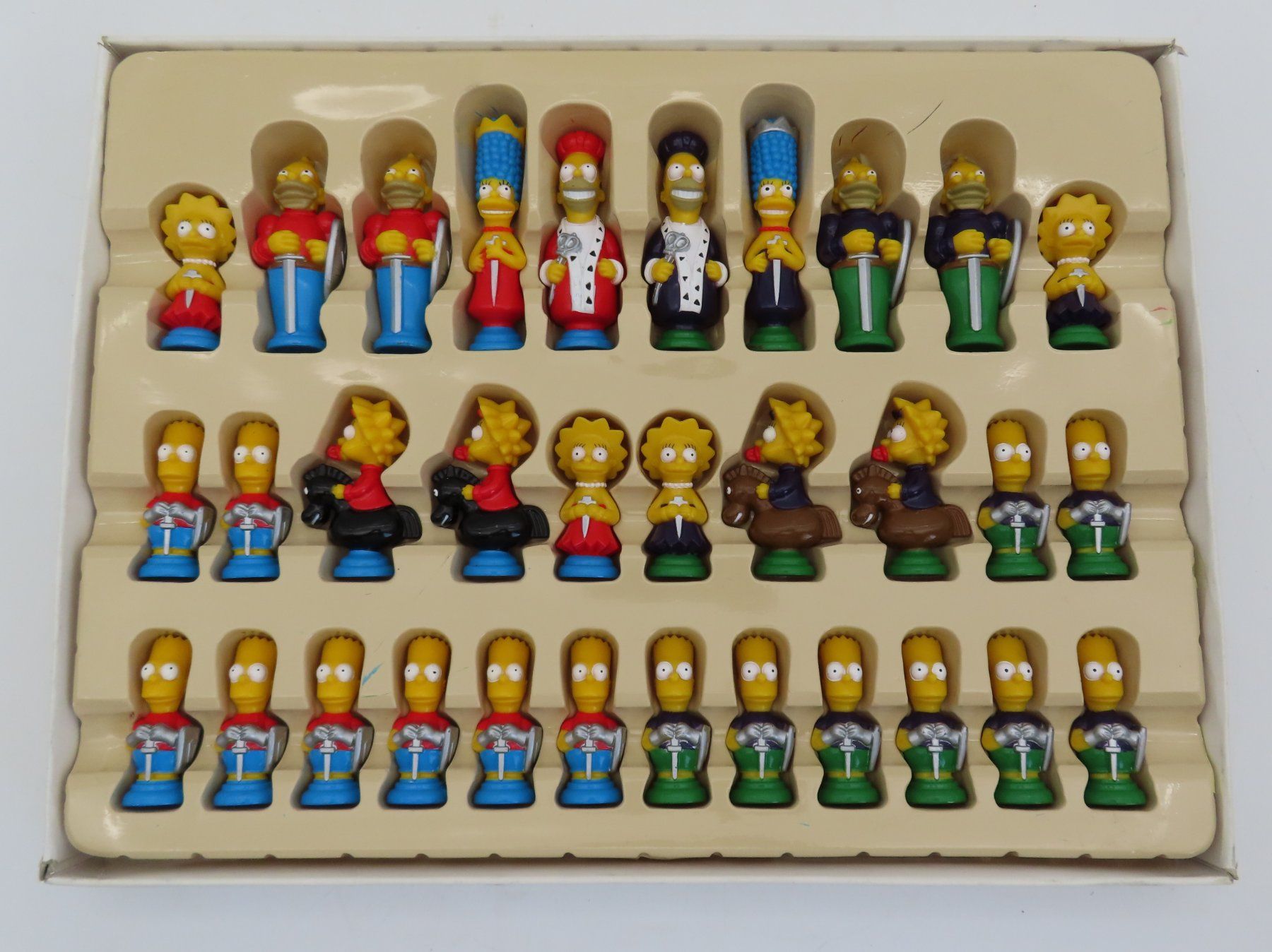 Spiele: Simpson 3D Schach von à la carte – Gebraucht aus Reinach BL von WBZ-Flohmarkt 2